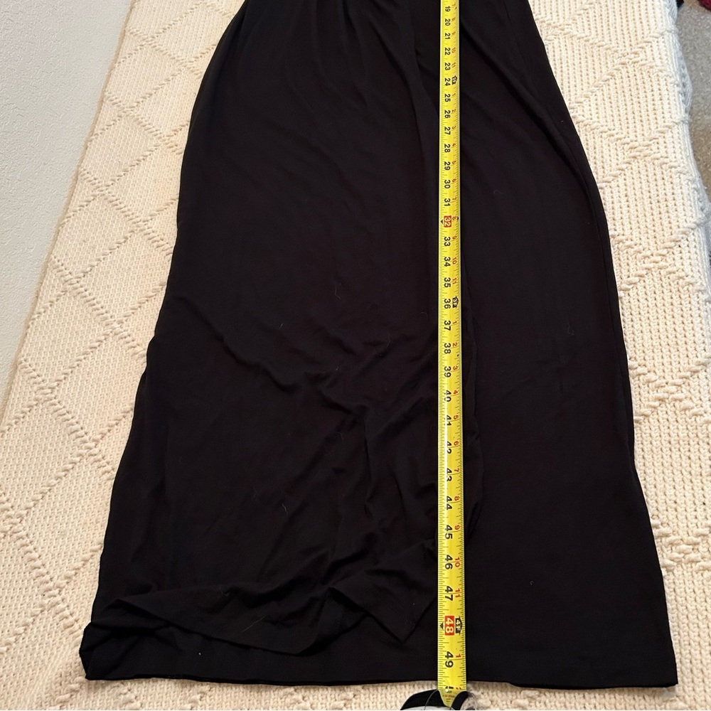 Elegant Black Maxi Dress - Picture 5 of 6
